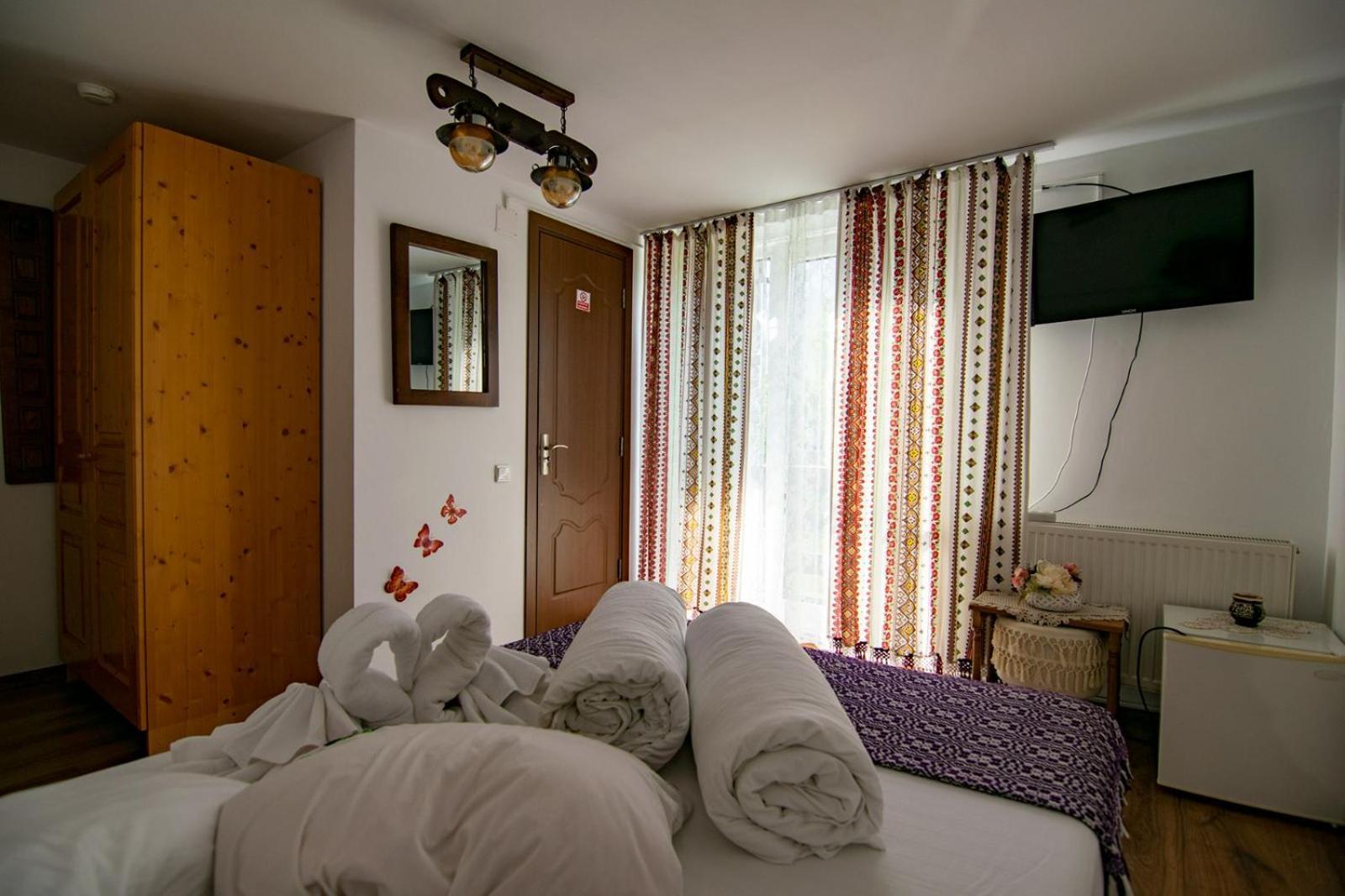 Vila Lacrima Izei Săcel Exteriér fotografie